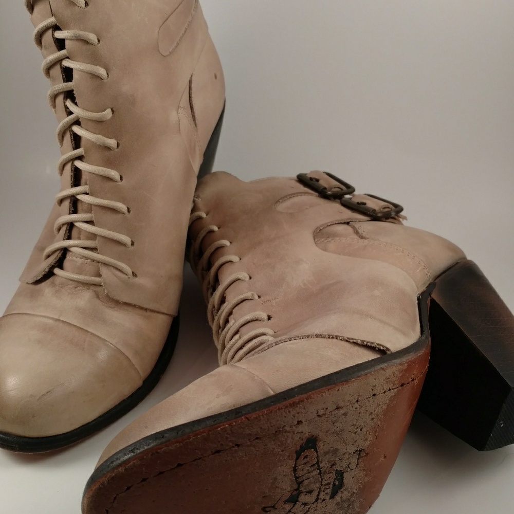 Freebird by Steven Tan Heeled Boots - Picture 7 of 8